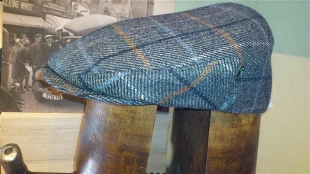 Gorra Lana Cashmere 11london 2716 gris cuadros perfilados