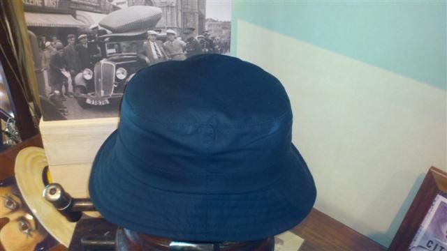 Gorro Agua color Azul.