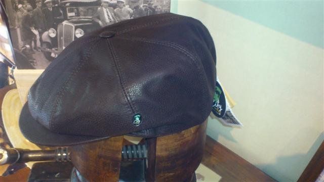 Gorra Boton Piel marrón 20suede 1004
