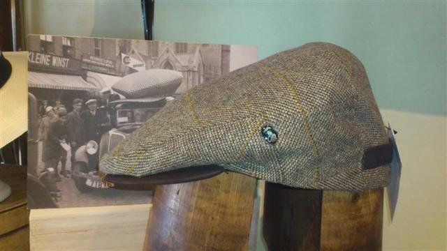 Gorra Lana Cashmere 4 london 2571 (Con trabilla y visor en piel marrón)