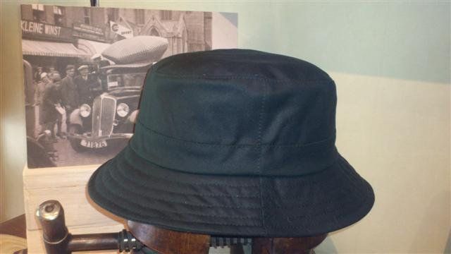 Gorro de Agua color verde.