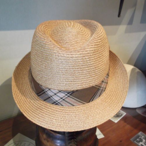 Sombrero de hombre de verano